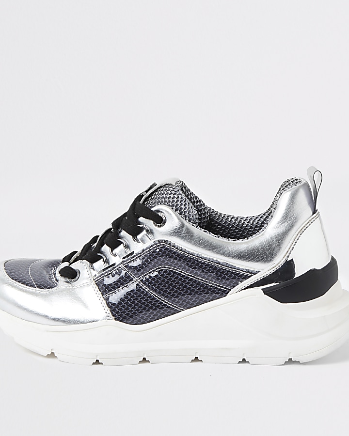 Silver metallic lace up runner trainers