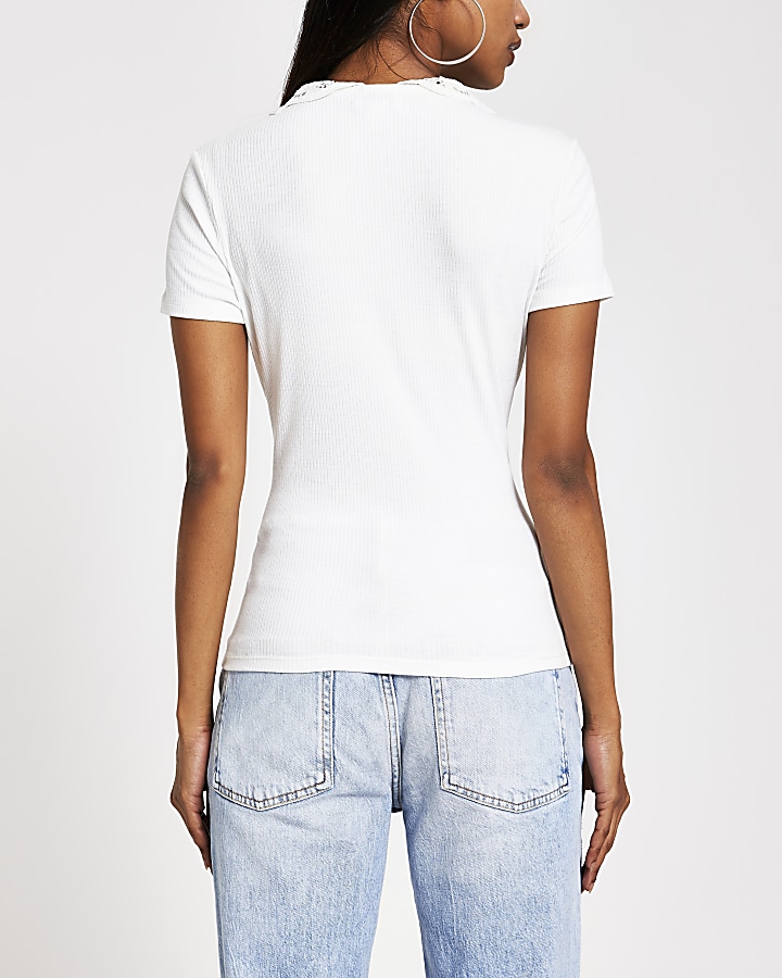 Petite white lace collar T-shirt