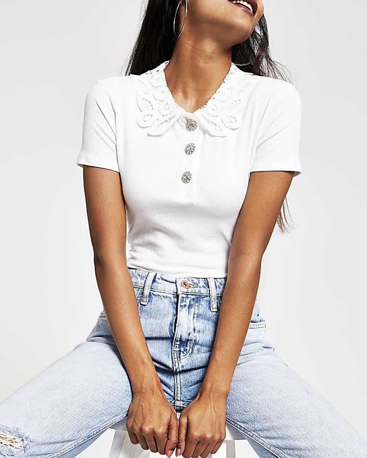 Petite white lace collar T-shirt