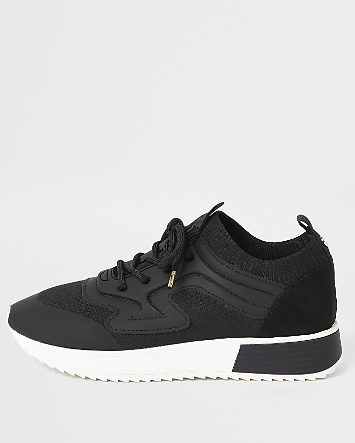 Black rubber panel cleated runner trainers