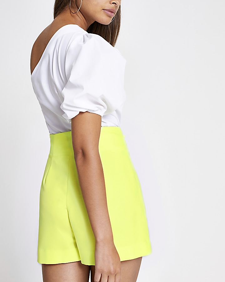 Lime belted-shorts