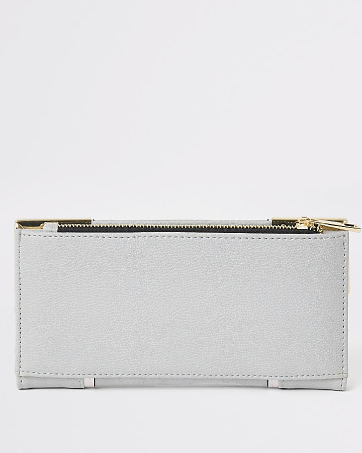 Grey diamante foldout metal corner purse