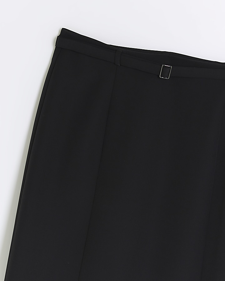 Black belted maxi skirt