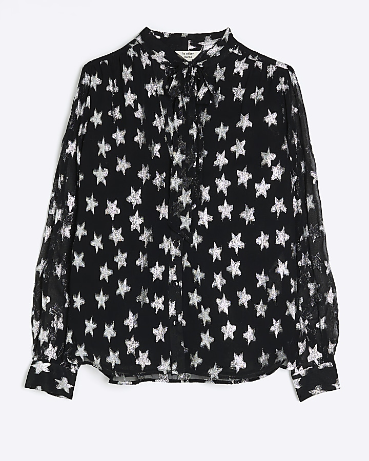 Black star long sleeve blouse