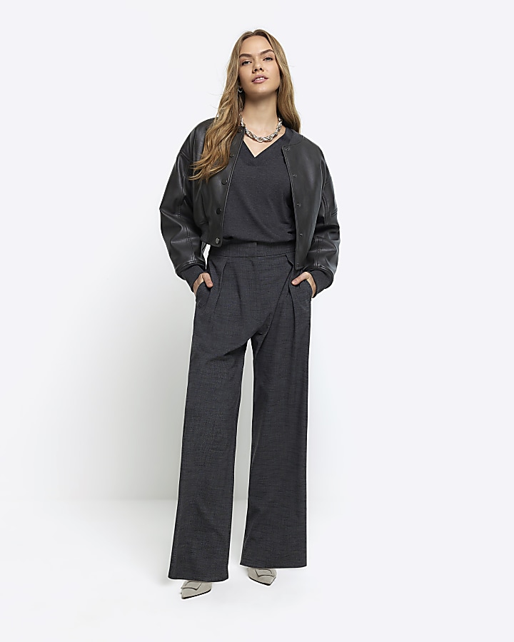 Grey vneck tshirt River Island