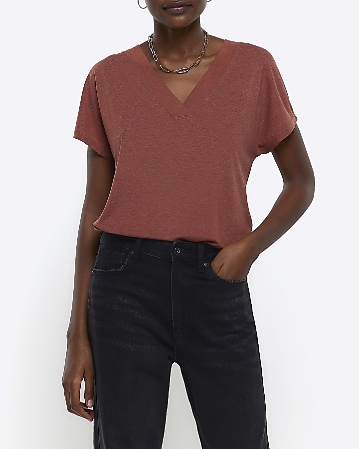 Brown vneck tshirt River Island