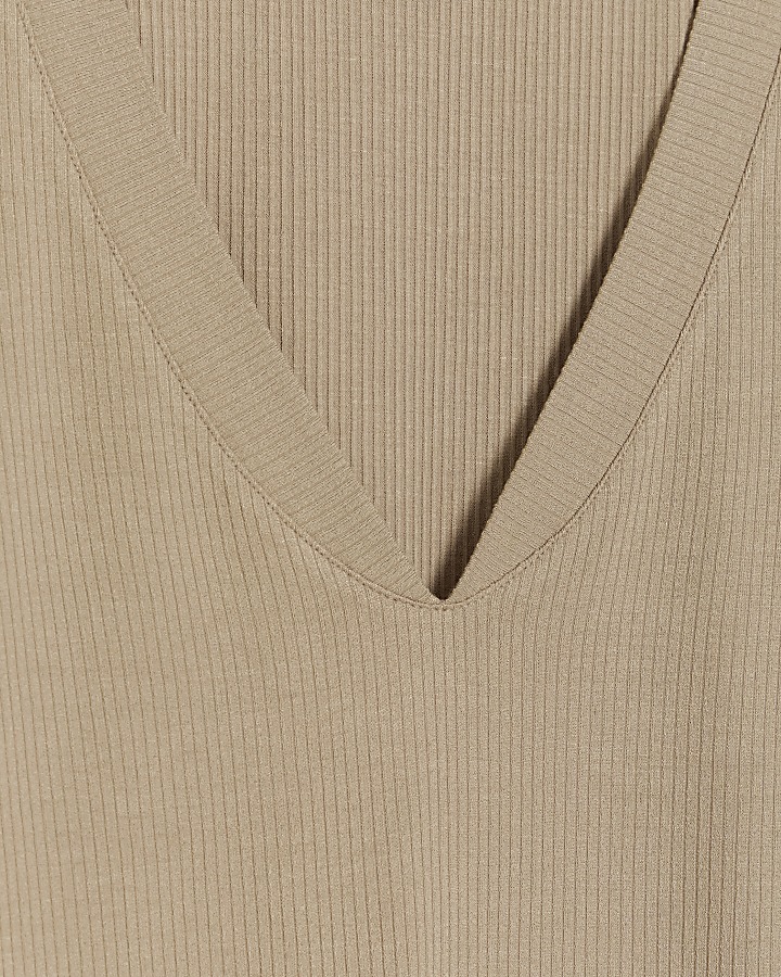 Brown rib v-neck long sleeve top