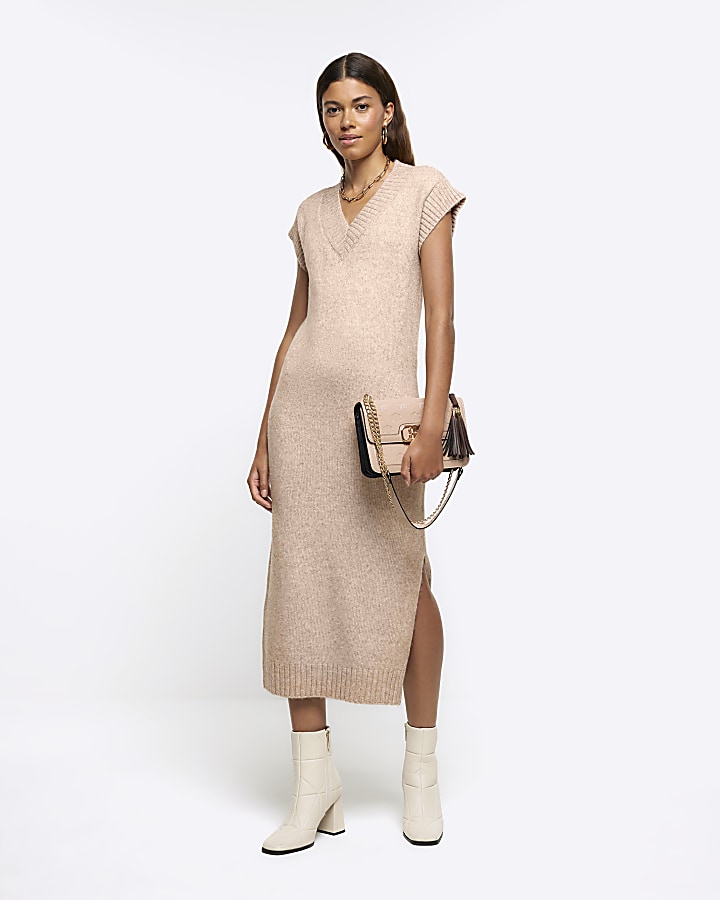 SPLIT NECK RIB KNIT MIDI DRESS