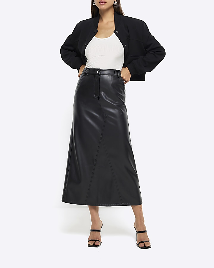 Black leather midi 2024 skirt with pockets