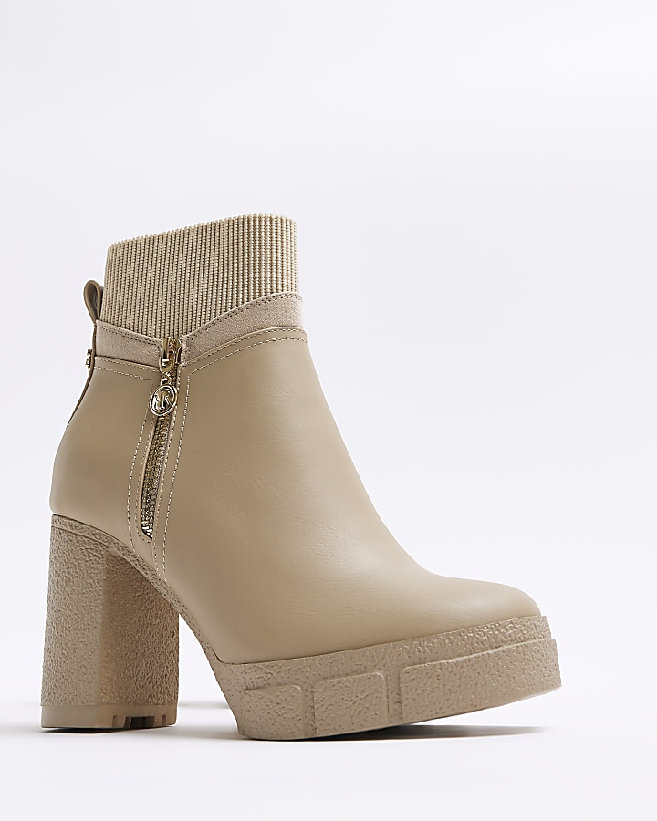 Cream wide fit side zip heeled ankle boots River Island