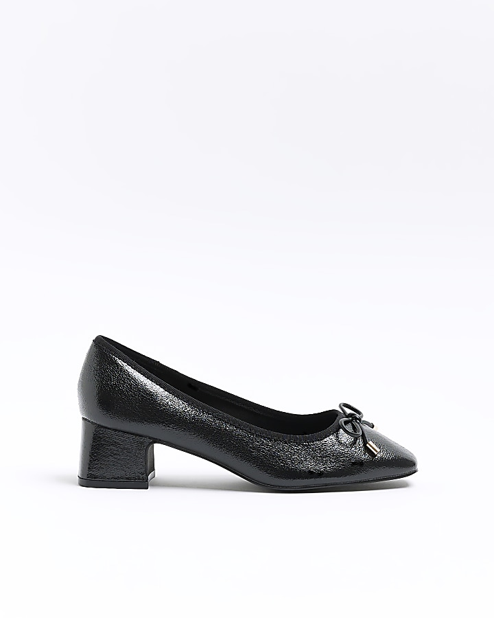 River island black store pumps