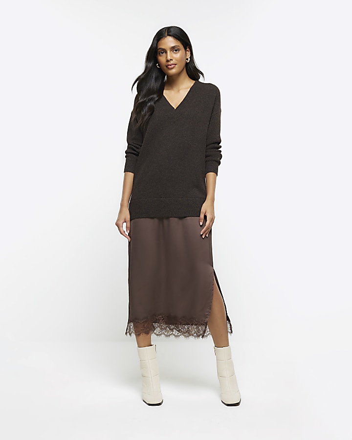 Brown jumper outlet skirt