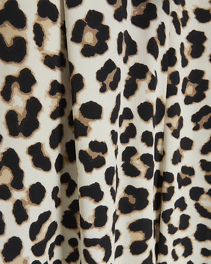 Brown leopard print tie culottes
