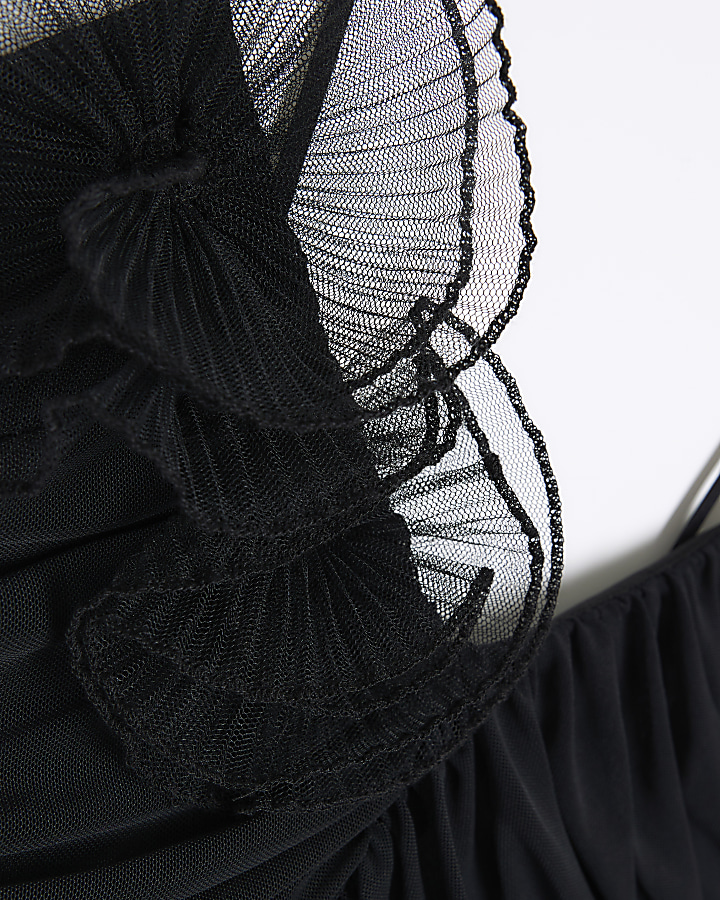 Black sleeveless corsage midi dress