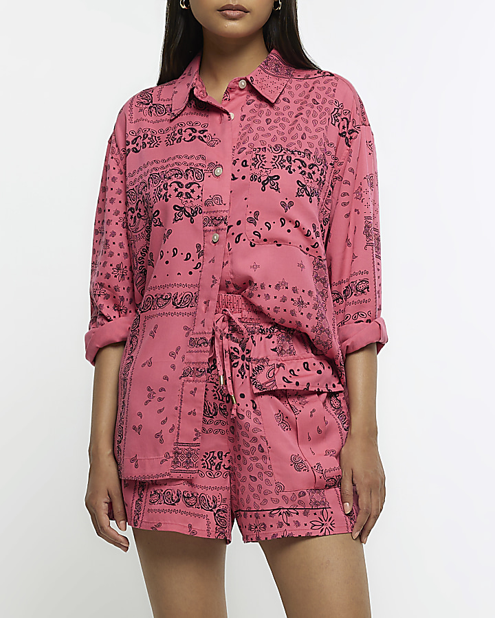 Pink printed tie waist shorts