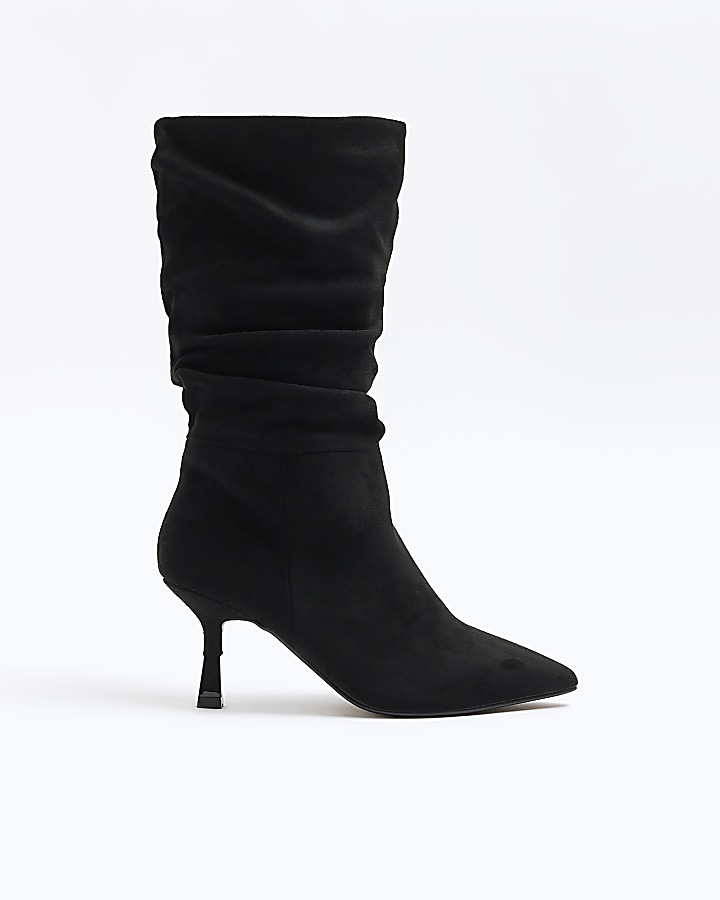 Black slouch heeled boots