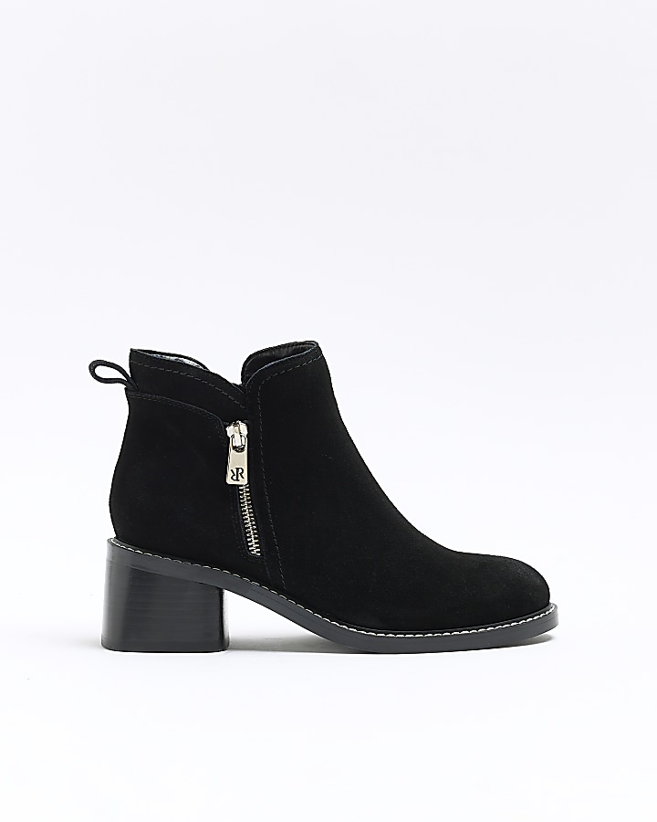 Black suede deals ankle boots