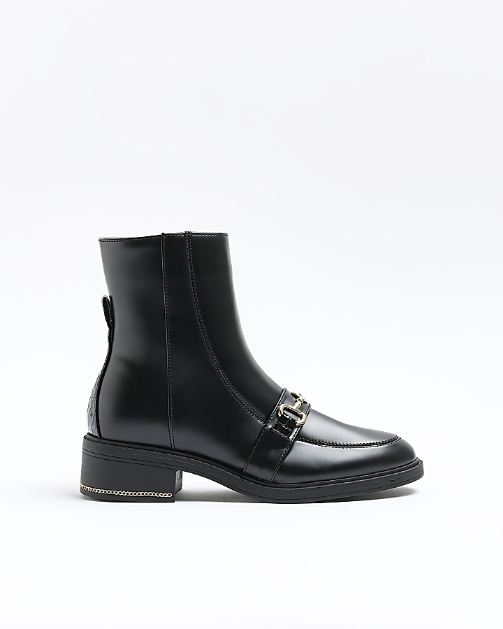 Black chain shop ankle boots