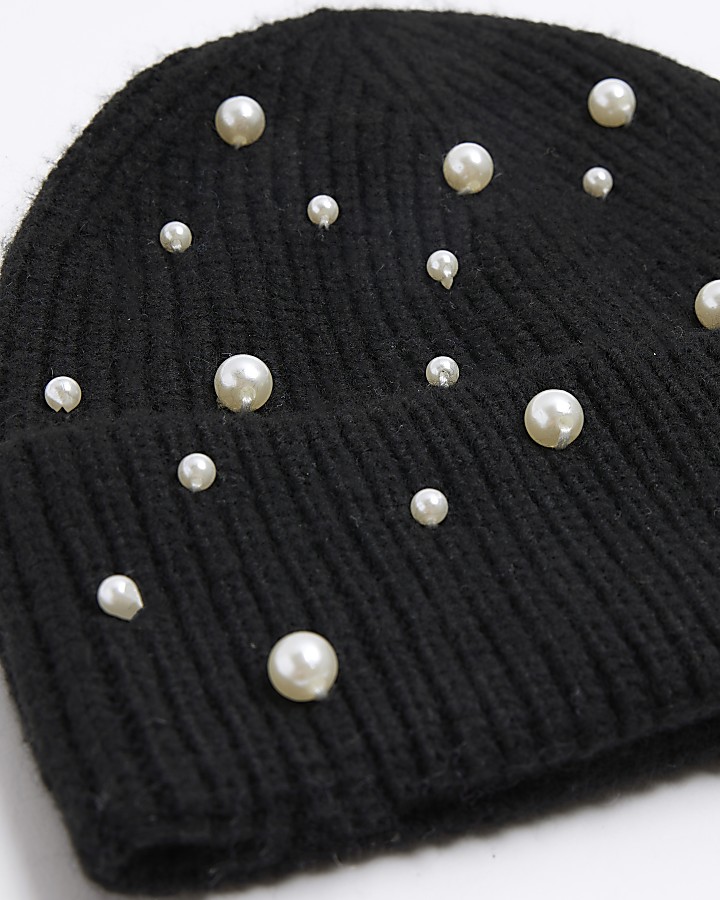 Black pearl beanie hat