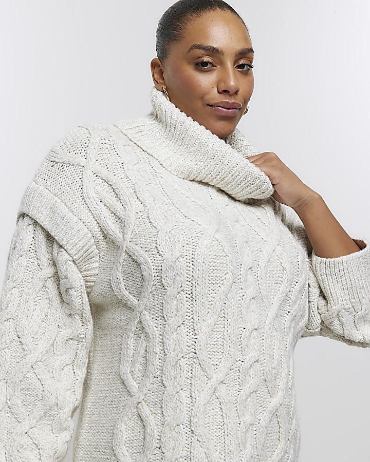 Plus cream oversized cable knit jumper