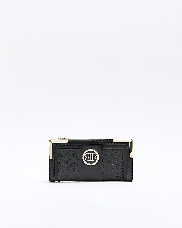 Black ri monogram discount embossed patent bag