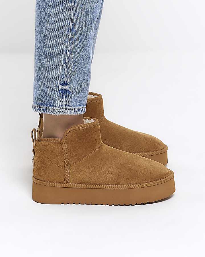 River island cheap platform boots