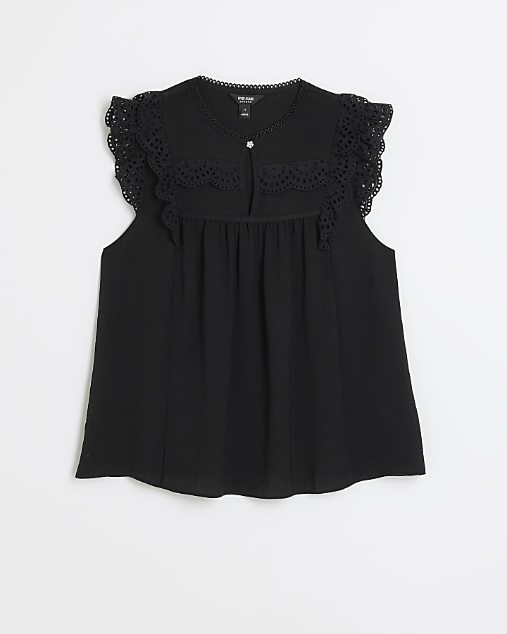Black ruffle sleeveless blouse