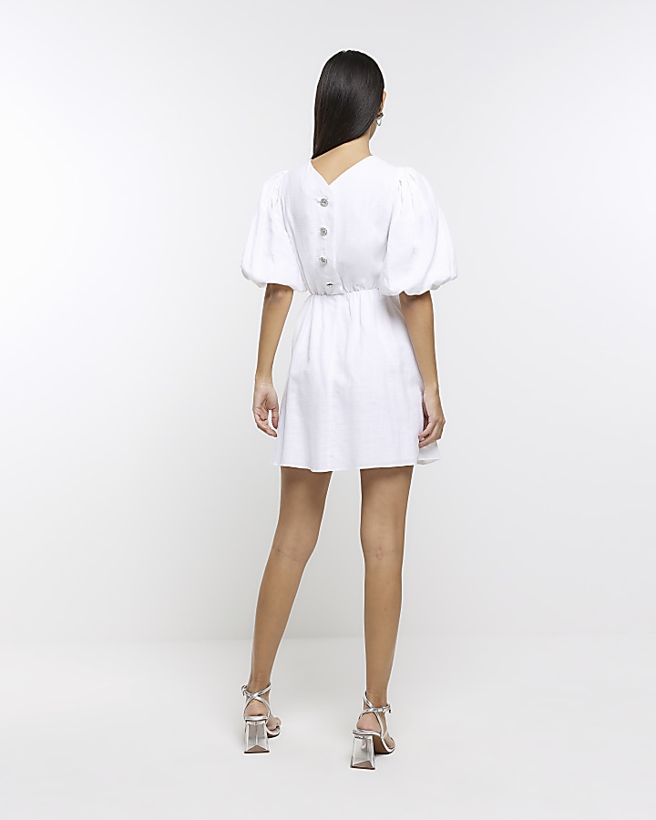 White puff sleeve mini dress