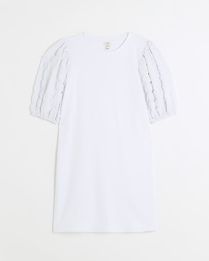 White textured puff sleeve t-shirt mini dress