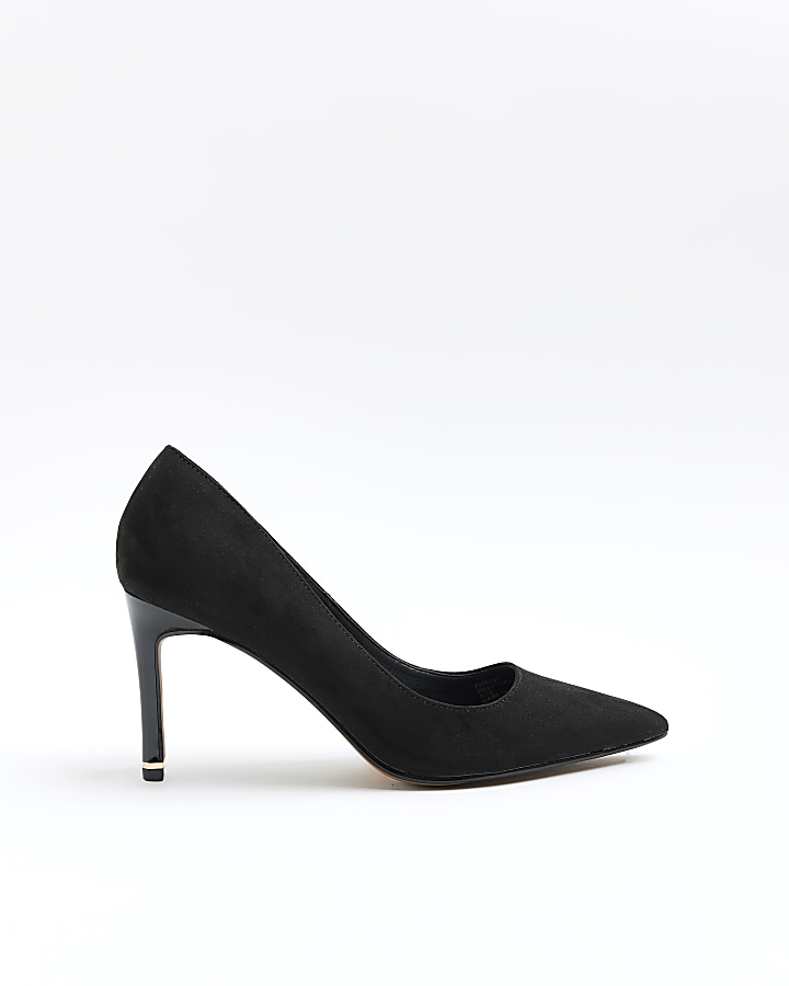 Black wide clearance fit court heels