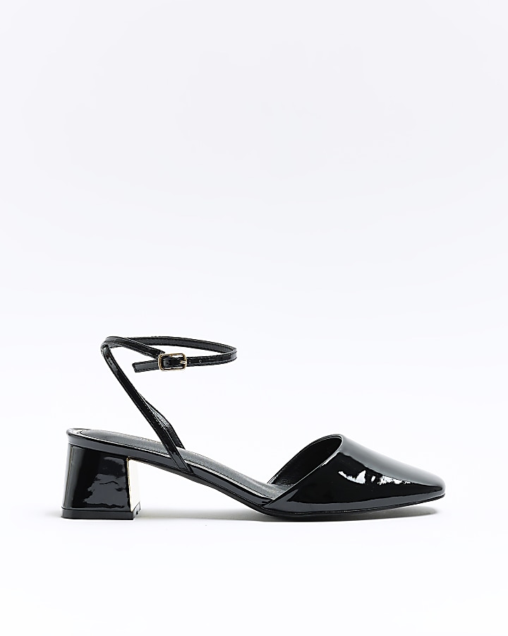 Black block heeled court shoes