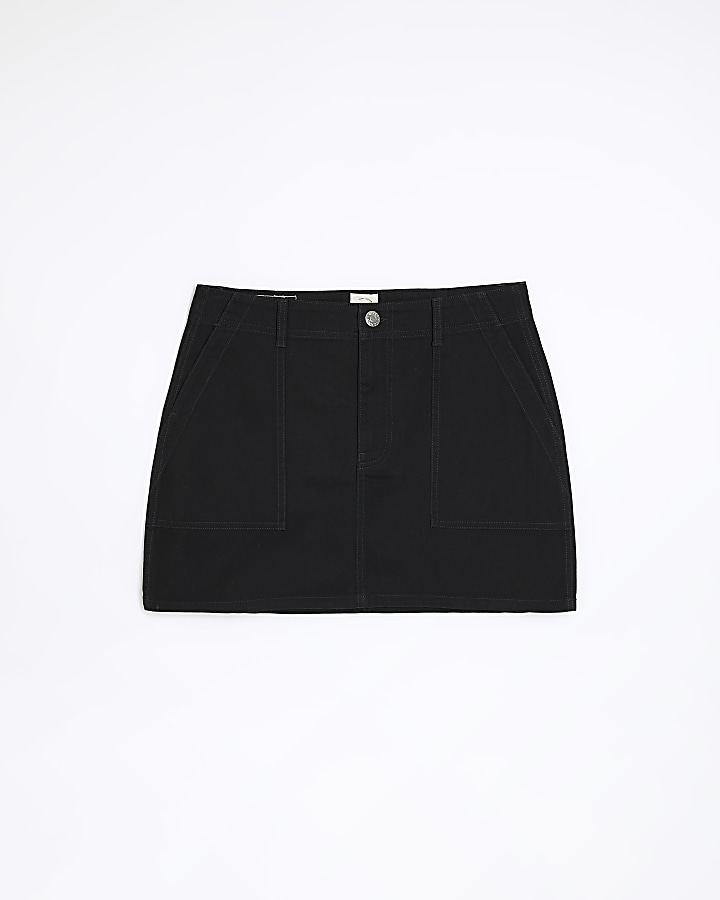 Black cargo mini skirt