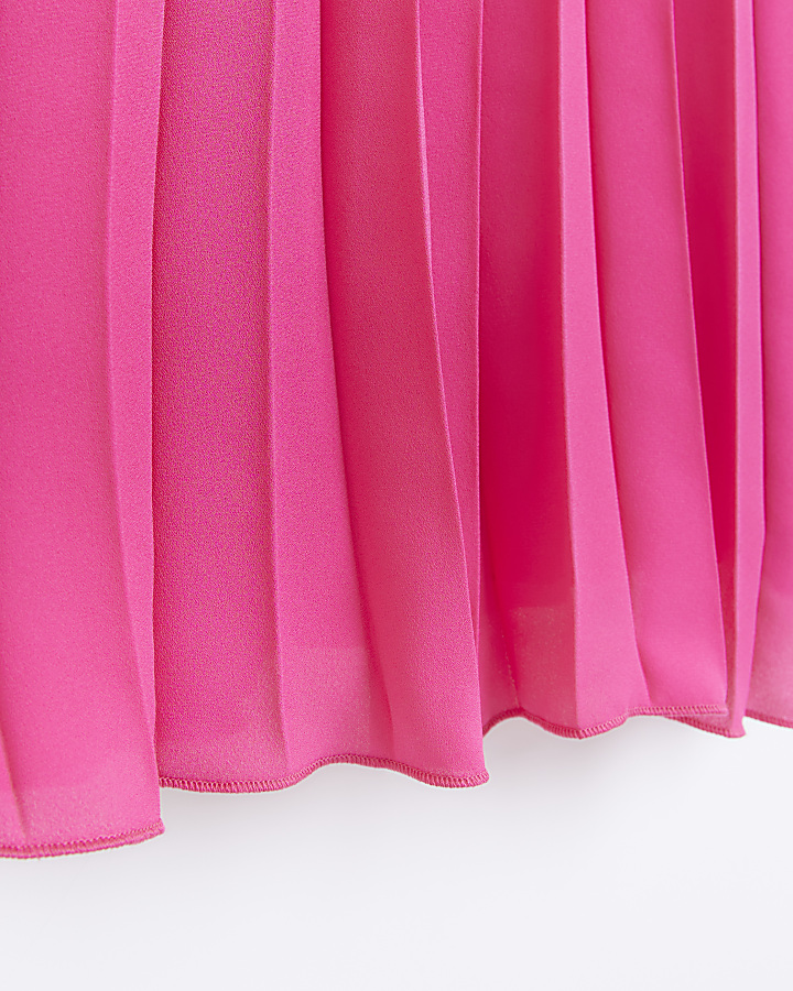 Pink pleated long sleeve mini dress
