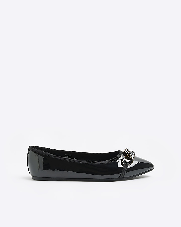 Black pointed chain detail ballerina flats