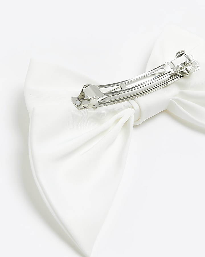 White bow hair clip