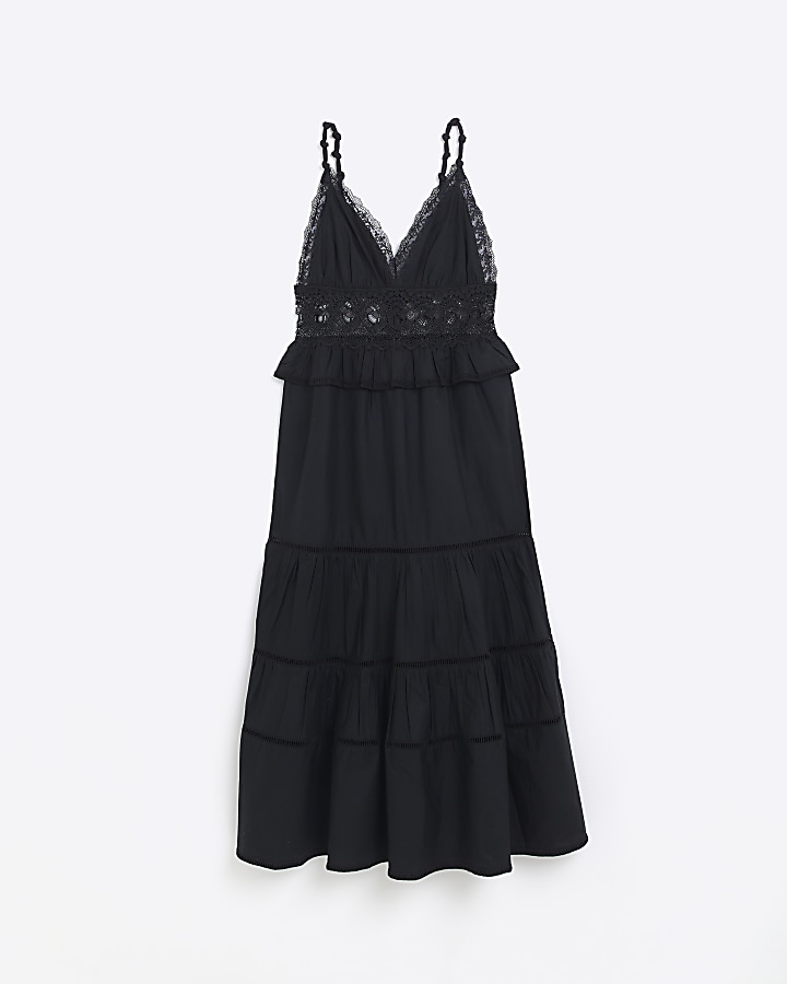 Black lace v-neck maxi dress
