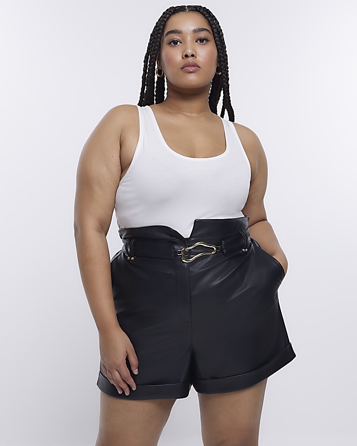 Faux leather 2024 shorts plus size