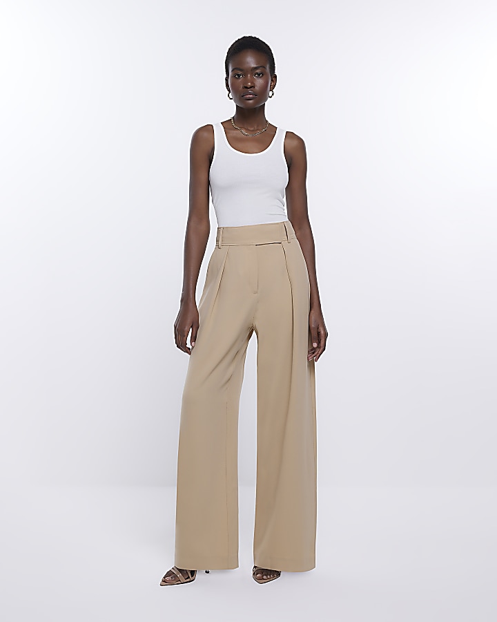 Beige wide leg pleated trousers