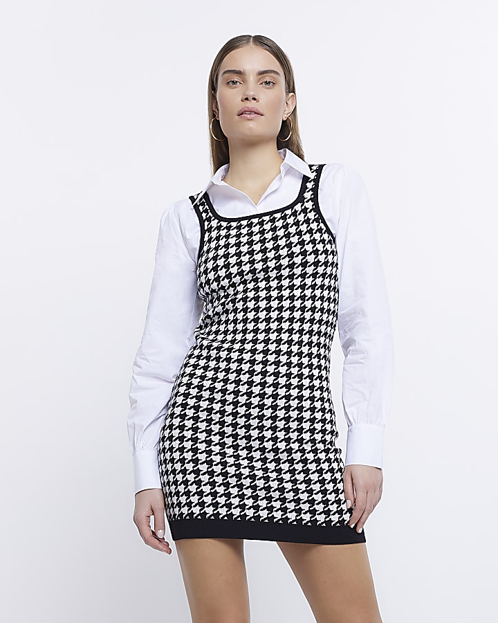 Black check hybrid pinafore mini dress River Island