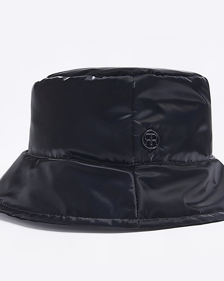 Black shiny bucket hat