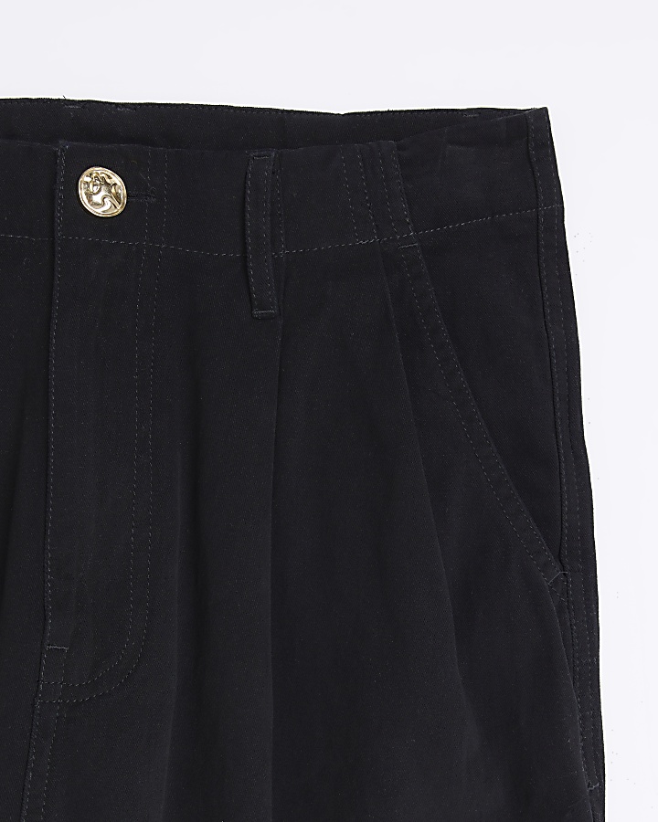 Black pleated chino trousers