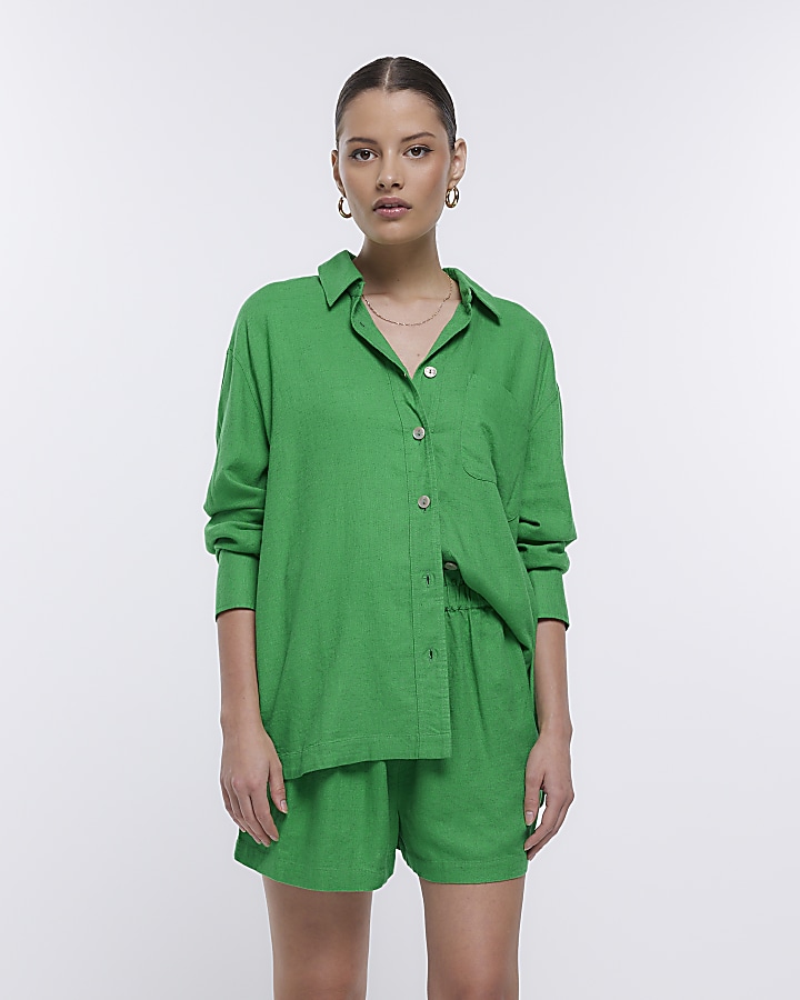 Green shorts with linen | River Island