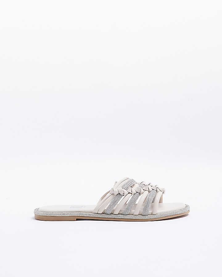 Wide fitting online sliders