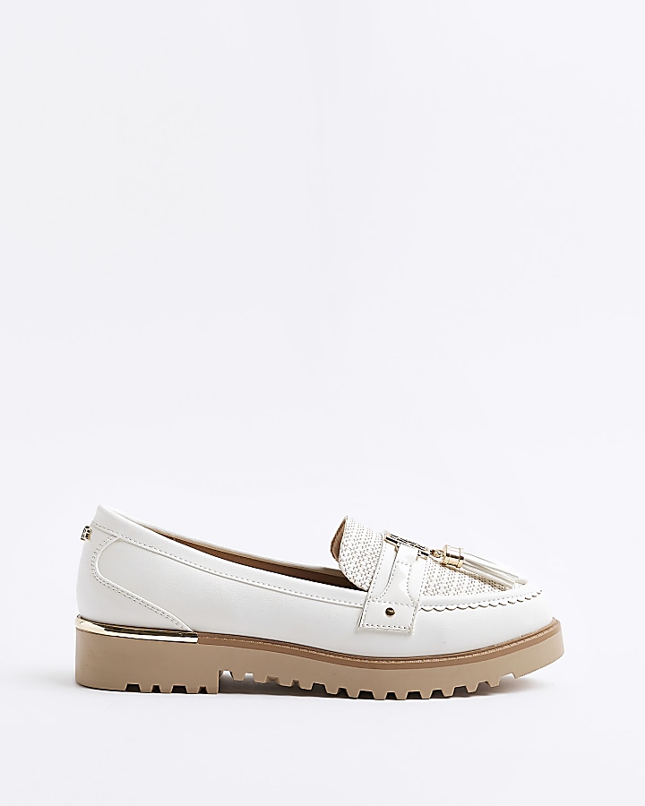 Cream tassel detail loafers