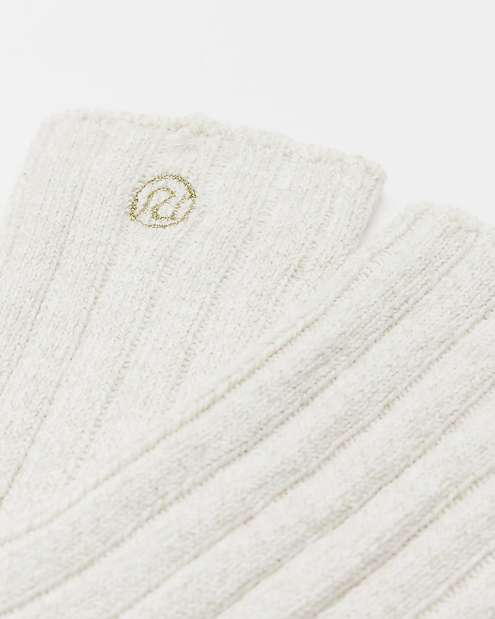 Cream knit ankle socks River Island