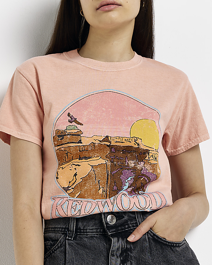 Pink graphic t-shirt