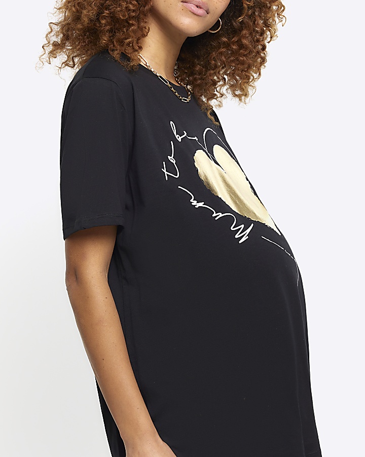 Black maternity graphic t-shirt