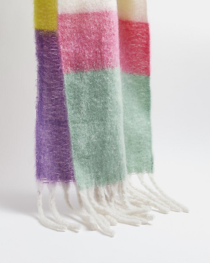 Purple stripe knit scarf