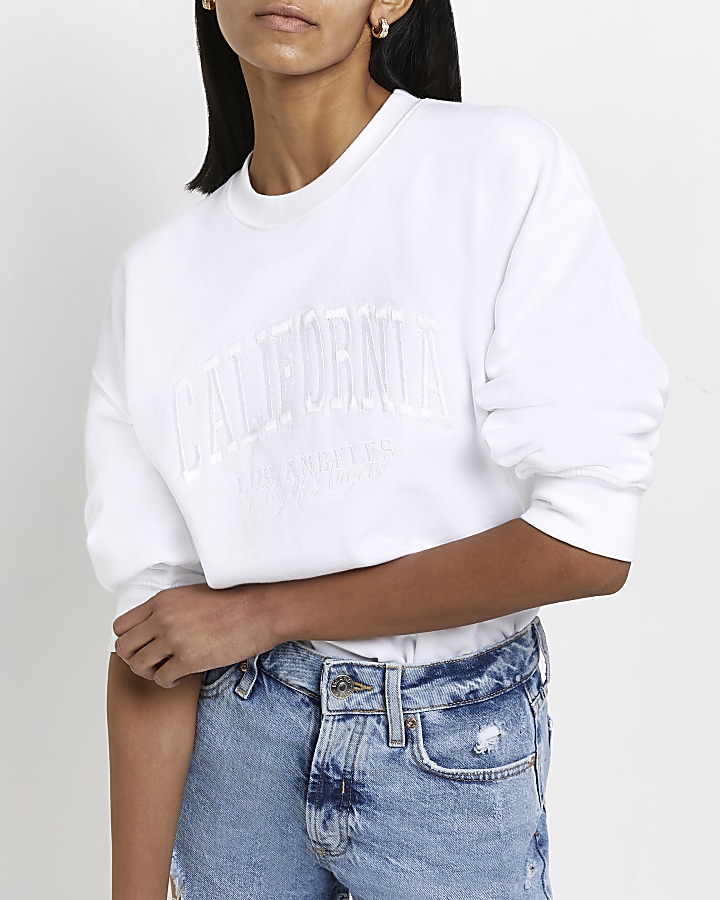 White embroidered oversized sweatshirt