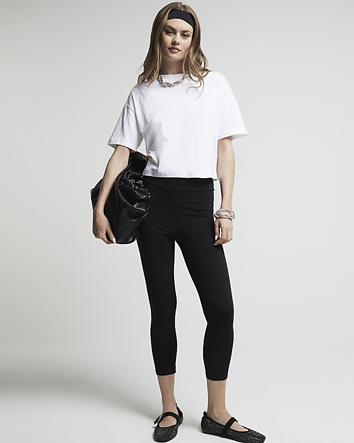 https://images.riverisland.com/image/upload/t_ProductImagePortraitMedium/769258_main